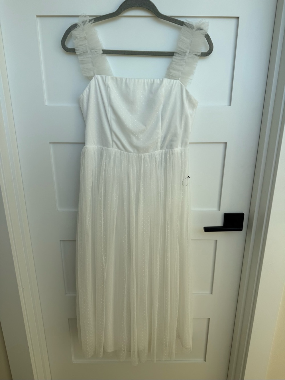 New Lulus Divine Invitation White Swiss Dot Ruffled Midi Dress Size M